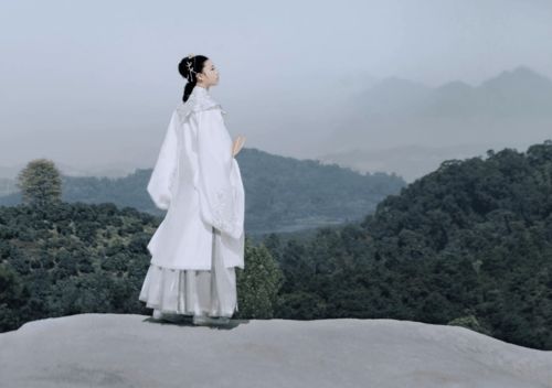 心干净,人才贵